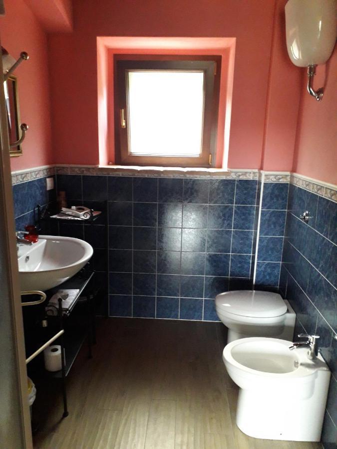 Locanda Della Rocca Sarnano Eksteriør billede