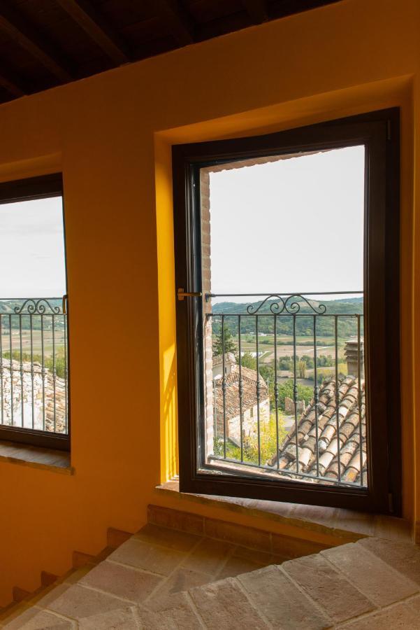 Locanda Della Rocca Sarnano Eksteriør billede